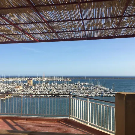 Marina Breeze Apartament