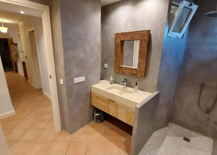 Apartment Marina Breeze