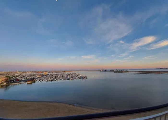 Marina Breeze Apartment Torrevieja